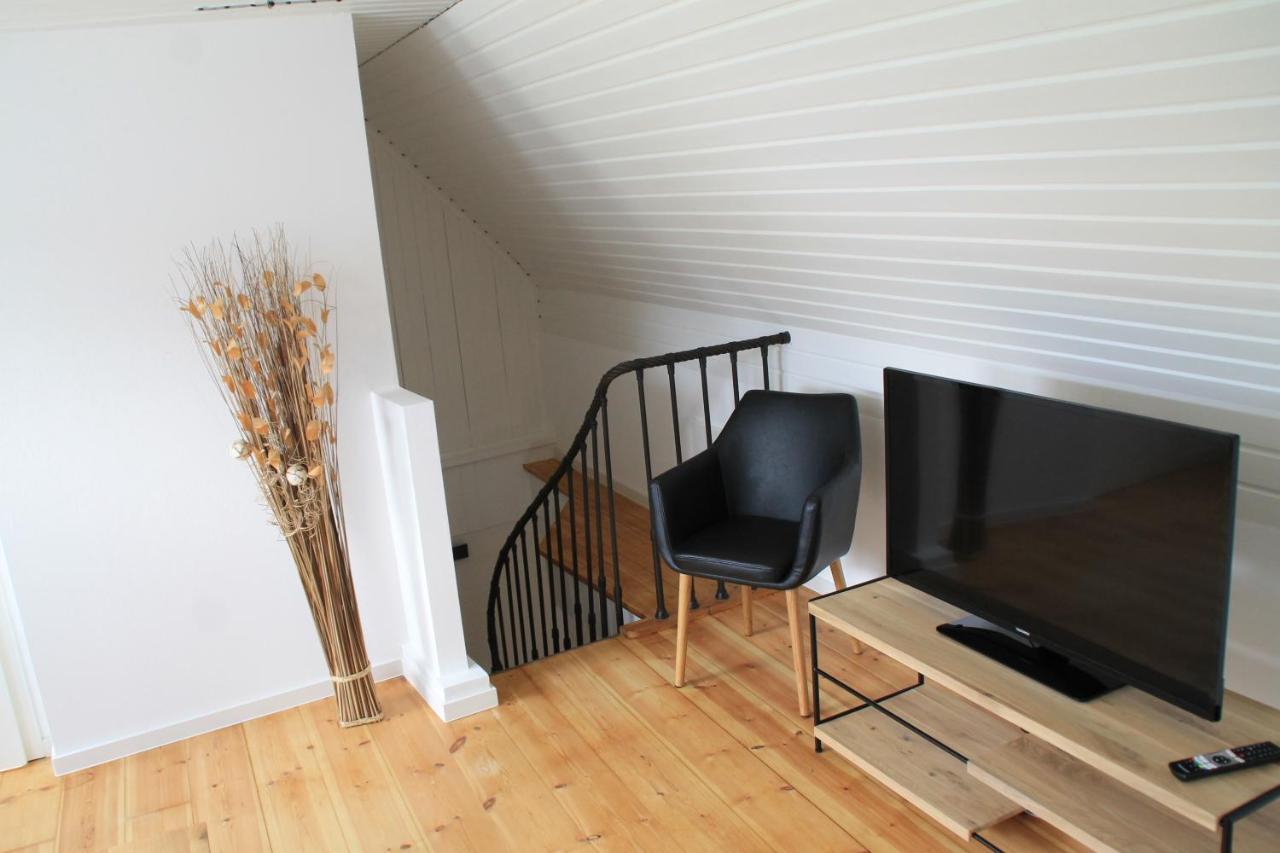 4-Sterne Zertifizierte Ferienwohnung Festung Zu Ketghe - Naehe Koblenz Fuer Urlaub Und Arbeit Kettig Exteriör bild